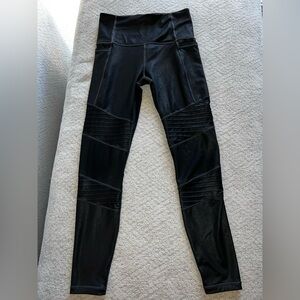 Athleta Shimmering XS Black yoga leggings sleek moto pants NWOT
